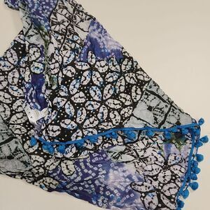 Cabi Sarong Pareo